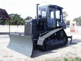 Bulldozer Caterpillar D4H, ms pequea que la perdida (Armada)