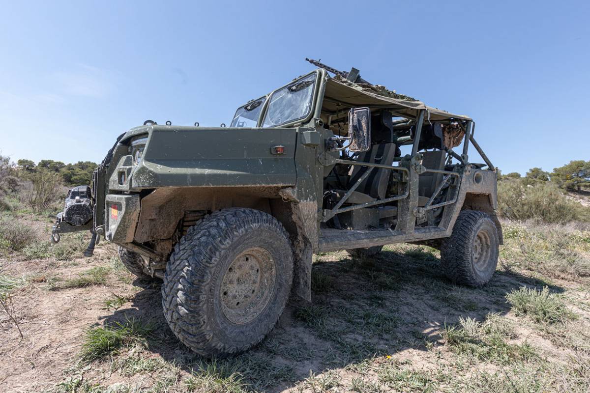 El aspecto general del VLT de UROVESA, que recientemente ha estado en Eurosatory, es muy interesante y ofrece detalles muy elaborados. (Jose Hontiyuelo, DECET) El aspecto general del VLT de UROVESA, que recientemente ha estado en Eurosatory, es muy interesante y ofrece detalles muy elaborados. (Jose Hontiyuelo, DECET)