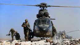 Helitransporte del Regimiento de Artillera de Campaa n 93 en Tenerife por el Batalln de Helicpteros de Maniobra VI en 2017 (Ejrcito de Tierra)