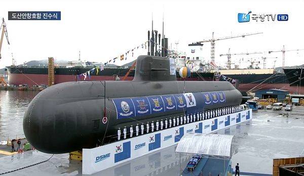 La Marina de Corea del Sur acaba de incorporar un nuevo tipo de submarino con capacidad de lanzar misiles SLBMs. (ROK Navy) La Marina de Corea del Sur acaba de incorporar un nuevo tipo de submarino con capacidad de lanzar misiles SLBMs. (ROK Navy)