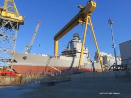 Como se observa, los avances en la fabricaci�n del P435 en Riva Trigoso denotan que est� casi listo para su botadura.    (Octavio D�ez C�mara)