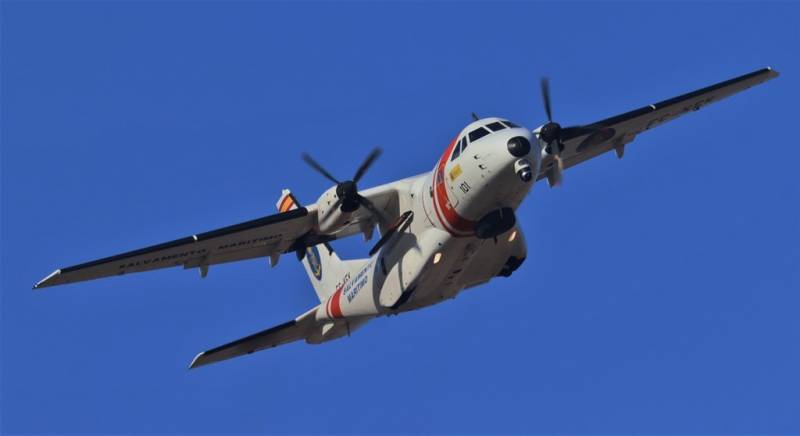 SASEMAR aportó al desfile uno de sus Airbus DS CN235. (Julio Maíz) SASEMAR aportó al desfile uno de sus Airbus DS CN235. (Julio Maíz)