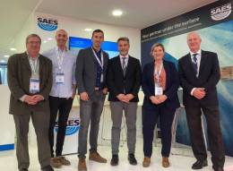 Miembros del equipo de SAES en Euronaval