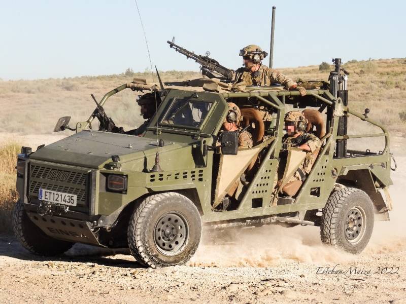 Un ‘Neton’ ejecutando una maniobra evasiva durante una rotura de contacto. (Esteban Maiza) Un ‘Neton’ ejecutando una maniobra evasiva durante una rotura de contacto. (Esteban Maiza)