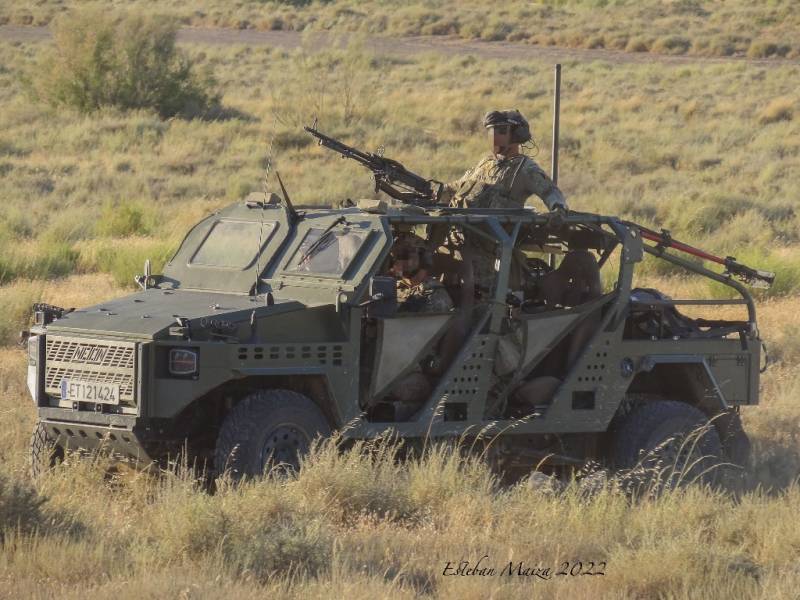 El ‘Neton’ no solo responde bien circulando por pistas de tierra, sino también en la circulación campo a través. El ‘Neton’ no solo responde bien circulando por pistas de tierra, sino también en la circulación campo a través.