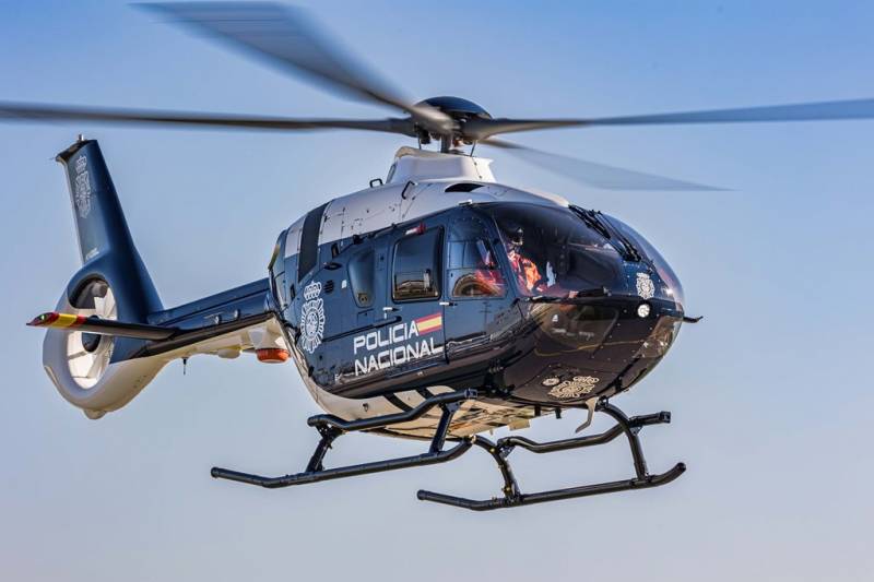 Helicptero H135 de la Polica Nacional espaola (Airbus Helicopters)
