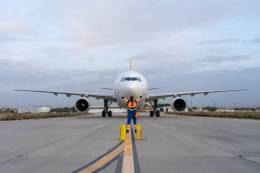 Llegada del A330 matriculado EC-MJA a Getafe para su conversin a MRTT. (foto Airbus)