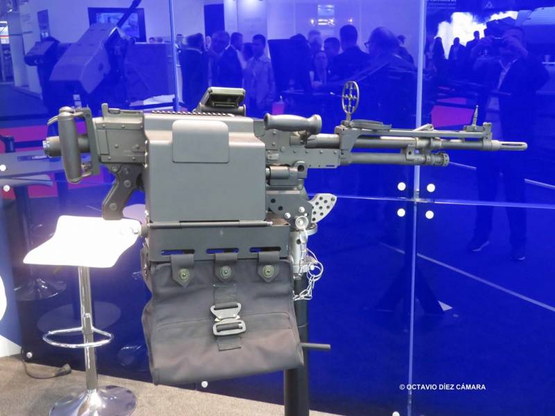 El afuste de las MAG 58 del NH90 de las FAMET reduce el peso respecto al de las actuales ametralladoras pesadas M2. (Octavio Díez Cámara) El afuste de las MAG 58 del NH90 de las FAMET reduce el peso respecto al de las actuales ametralladoras pesadas M2. (Octavio Díez Cámara)