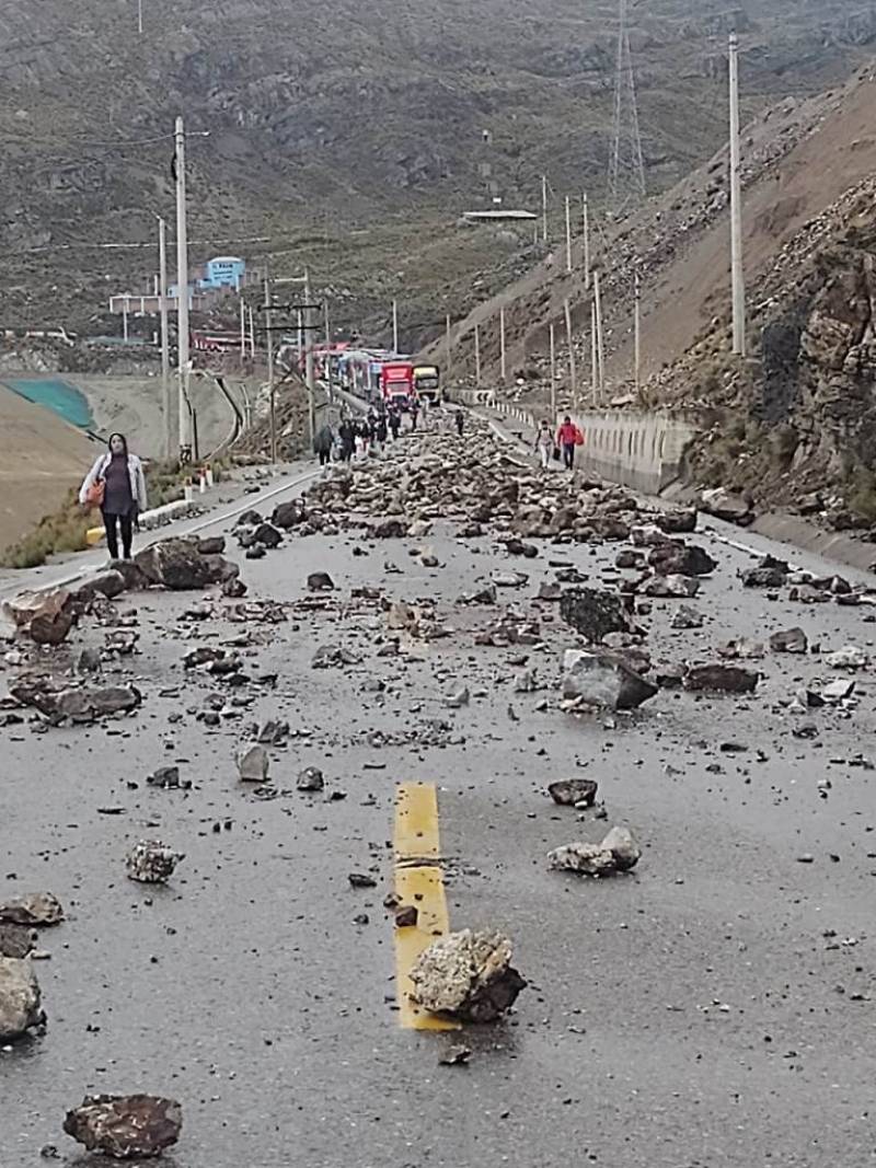 El puente Camaná, ubicado en la Panamericana Sur (Arequipa). El puente Camaná, ubicado en la Panamericana Sur (Arequipa).