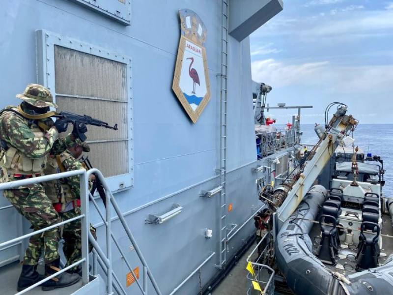 P-122 Araguarí (Foto: Marina de Brasil) P-122 Araguarí (Foto: Marina de Brasil)