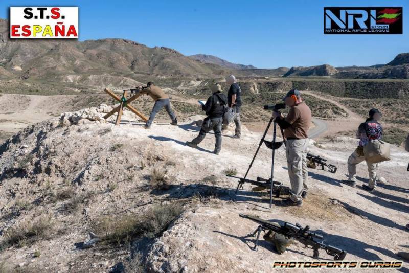 Más de medio centenar de tiradores profesionales y civiles han participado en la Viator Winter Xreme que ha tenido lugar en Almería. Más de medio centenar de tiradores profesionales y civiles han participado en la Viator Winter Xreme que ha tenido lugar en Almería.