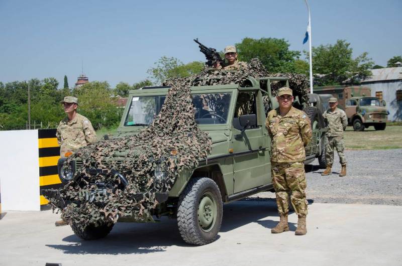 Una partida de MB230G fue preparada para misiones de exploracion. Una partida de MB230G fue preparada para misiones de exploracion.