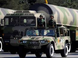 China exhibe su poder de ICBMs en las calles de Pekn e incrementa, da a da, el nmero de los que dispone en servicio. (MD China)