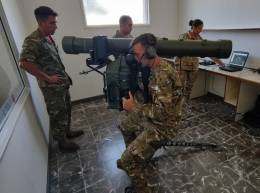 Sistema de simulaci�n en Argentina del Saab RBS-70NG.