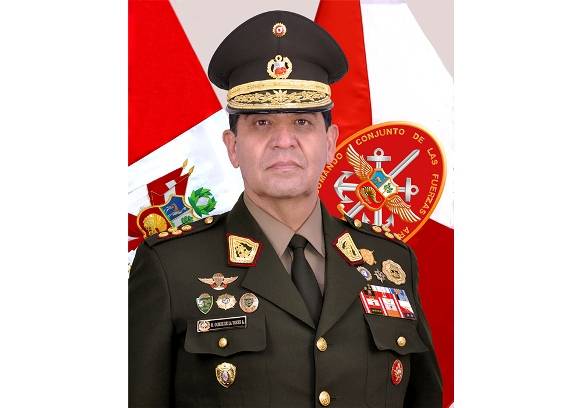 General de Ejercito Manuel Gomez de La Torre Jefe del Comando Conjunto.