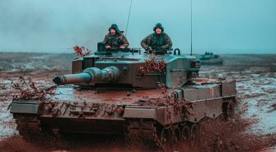 Leopard 2 del ejército polaco (Polonia es el país que más ha acelerado el envío de carros Leopard a Ucrania) 