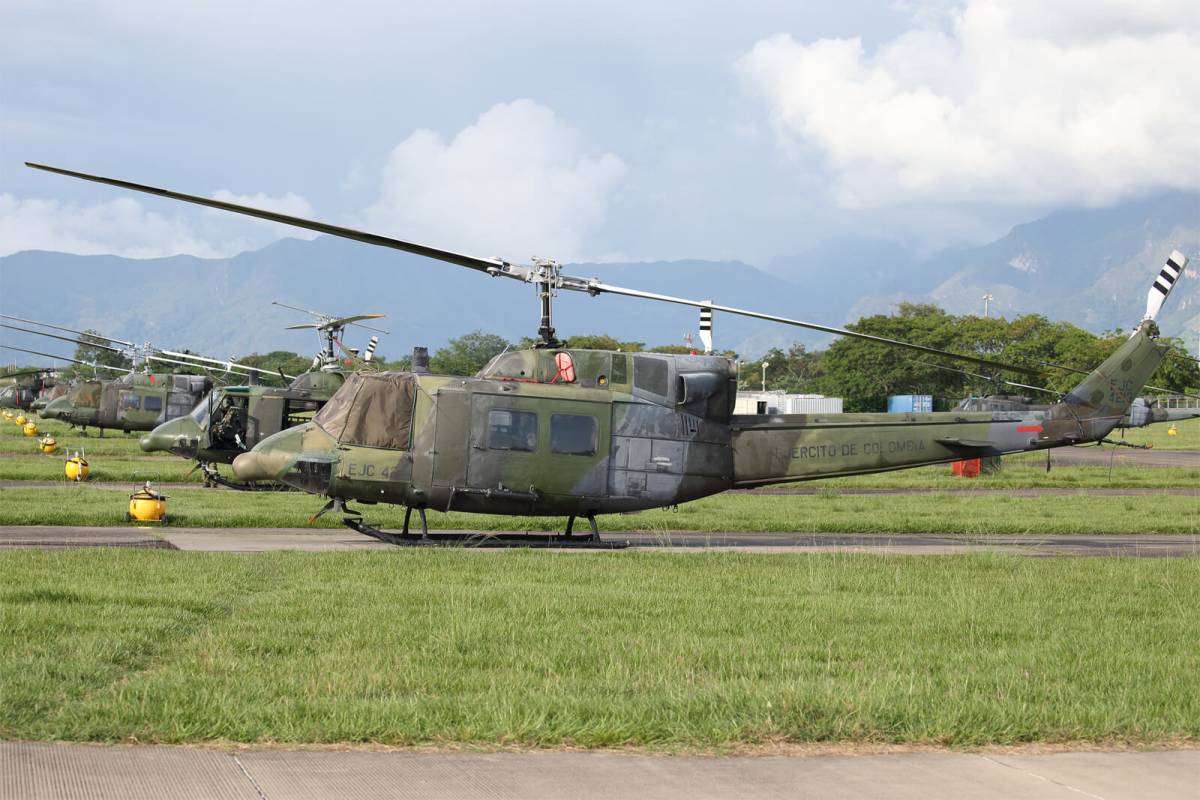 Helicóptero Bell UH-1N del Ejército de Colombia Helicóptero Bell UH-1N del Ejército de Colombia