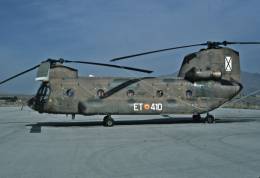 Uno de los primeros CH-47C Chinook, que oper el BHELTRA V. (Foto: Julio Maz)