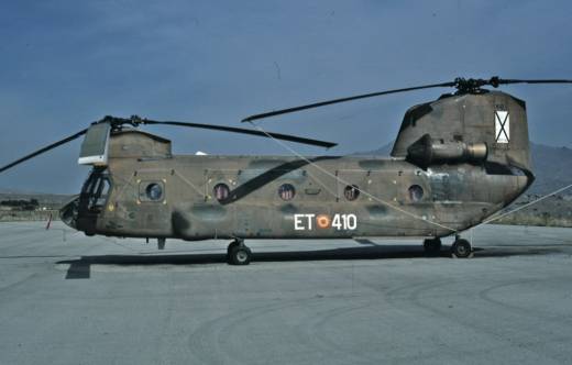 Uno de los primeros CH-47C Chinook, que operó el BHELTRA V. (Foto: Julio Maíz)