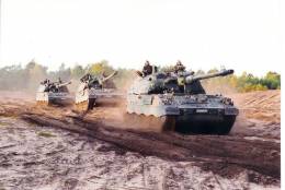 Alemania va a recibir 18 obuses autopropulsados PzH 2000 de un nuevo modelos para reemplazar los suministrados a Ucrania. (KMW)