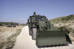 Retroexcavadora JCB HMEE en dotacin en el Regimiento de Ingenieros n 1 (Ejrcito de Tierra)