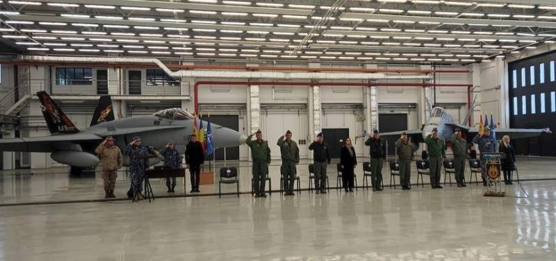 Ceremonia de relevo Destacamento español ‘Viespe’ en Rumanía. Ceremonia de relevo Destacamento español ‘Viespe’ en Rumanía.