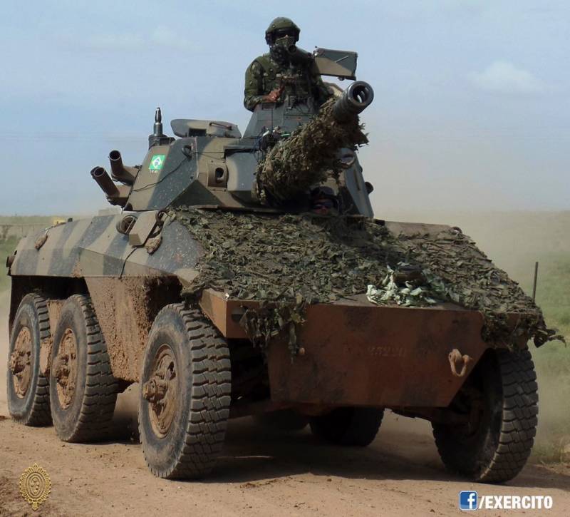 Blindado Cascavel (Foto Ejército brasileño) Blindado Cascavel (Foto Ejército brasileño)