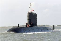 El submarino de la clase �Victoria� HMCS �Windsor�.  (Foto Alan Rowlands-RCN)