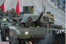 Carros de combate T-14 �Armata�, durante una parada militar.