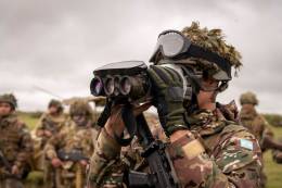 Los equipos de observacion nocturna, una posesion invaluable.