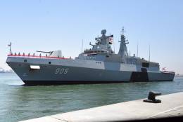 Fragata MEKO-A200 Al-Qahhar de la Armada Egipto en Alejandra.