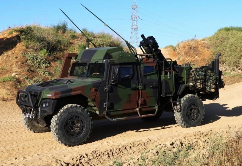 Los primeros EIMOS estn ya operativos con el 2 Batalln de Desembarco (BDE-II) del TEAR. (Foto Julio Maz)