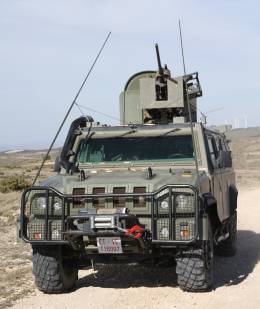 Los actuales vehículos blindados se usan en las experimentaciones para conocer qué medios serán los más aptos para las misiones que llegarán (foto Octavio Díez Cámara).