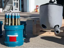 Munici�n 30 mm de los ca�ones DEFA del Pampa III de la Fuerza A�rea Argentina.