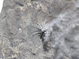 Imagen tomada con el sat�lite Per�-SAT1 del volc�n Ubinas tomada el 5 de julio de 2023.