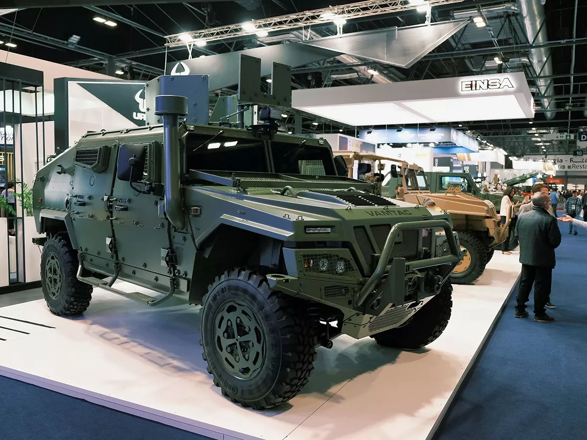 FEINDEF fue también un encuentro entre la industria y su cadena de suministro. Foto: Germán Díaz FEINDEF fue también un encuentro entre la industria y su cadena de suministro. Foto: Germán Díaz