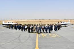 Aviones de entrenamiento T-6C Texan II en la base aérea de Sfax de la Fuerza Aérea de Túnez.