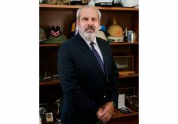 Vicealmirante en retiro Ronald McIntyre, nuevo director de la ANEPE.