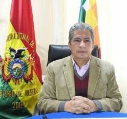 El ministro de Defensa boliviano, Edmundo Novillo.