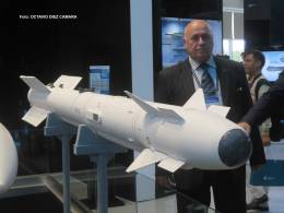 El  nuevo misil aire-aire PBB-MD2 de Rusia . (Octavio Dez Cmara)