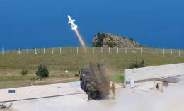 BARBAROS sistema de misiles costeros.