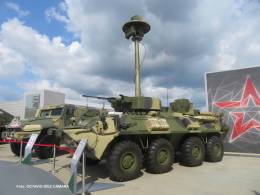 Los BTR-82A PRP-5 Mars-2000 prestan servicio en apoyo a las unidades artilleras de Rusia. (Octavio Díez Cámara)