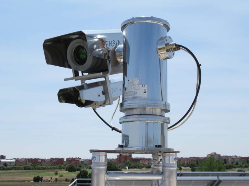 Sistema de vigilancia para instalaciones de Sensia (autor) Sistema de vigilancia para instalaciones de Sensia (autor)