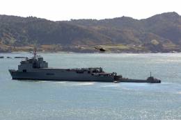 LSDH 91 "Sargento Aldea" operando con la LCU "Canave" (Foto Javier Muoz)