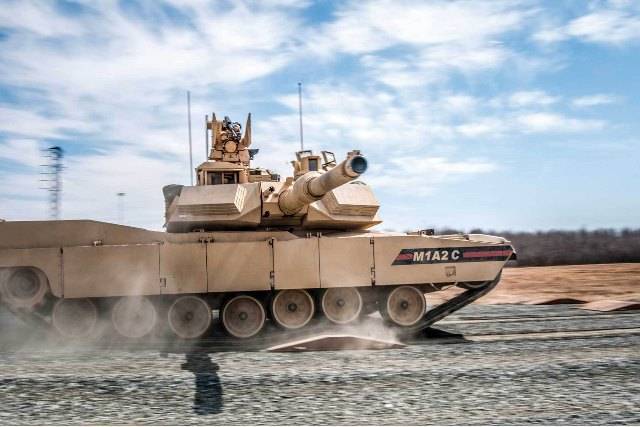 Carro de combate M1A2 Abrams.