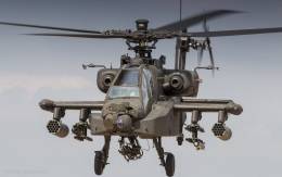 Helic�ptero Boeing AH-64E Apache.