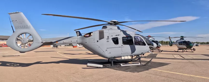 H135 de la Armada. Foto: Diego Gómez