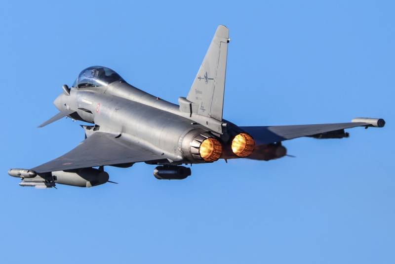 La “Aeronautica Militare italiana” participó en el TLP con varios de sus Eurofighter. (foto Rubén Galindo) La “Aeronautica Militare italiana” participó en el TLP con varios de sus Eurofighter. (foto Rubén Galindo)