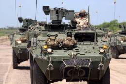 El Ej�rcito de Colombia cuenta con 8x8 LAV lll y adquiri� un lote adicional de 55 veh�culos armados con la torreta israel� RWS �Dual Samson�.