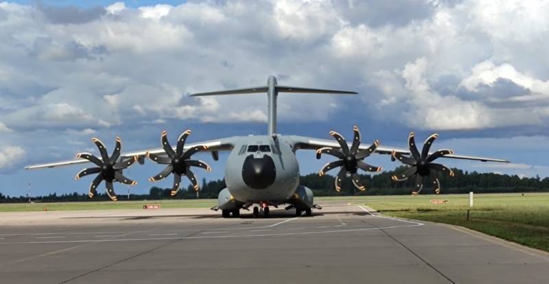 Un A400M del Ejrcito del Aire y del Espacio (Ejrcito del Aire y del Espacio)